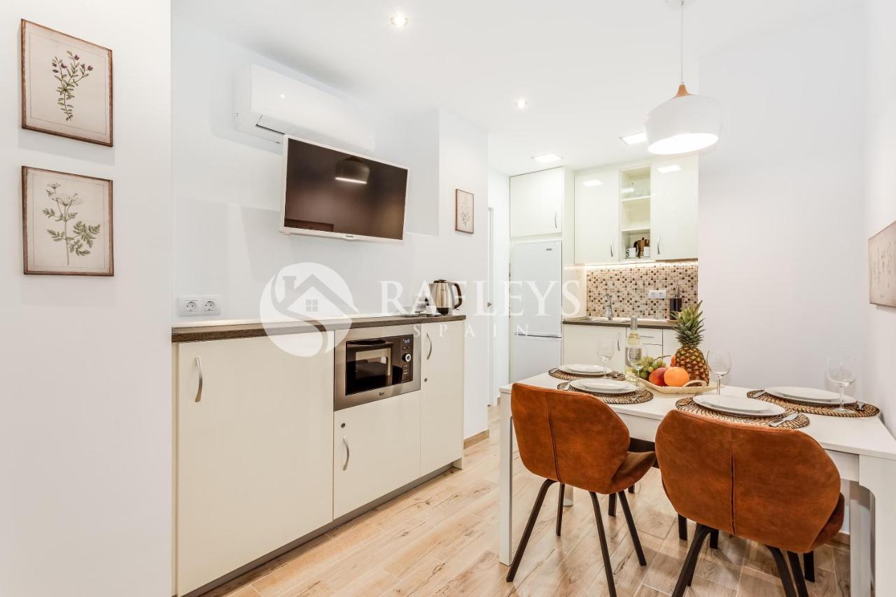 Modern 1 Bedroom Apartement In Very Center Of Marbella. Esterno foto